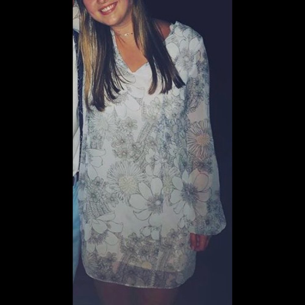 BCBGeneration Blue Floral Long Sleeve Dress